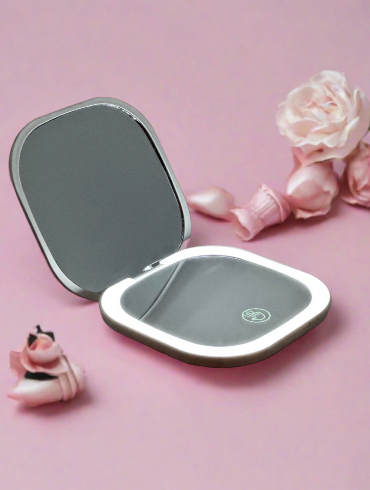 XonBeauty's Compact Makeup Mirror